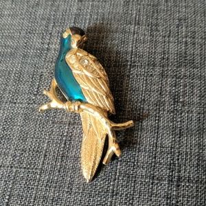 Avon Gold Bird Brooch Crystal Enamel